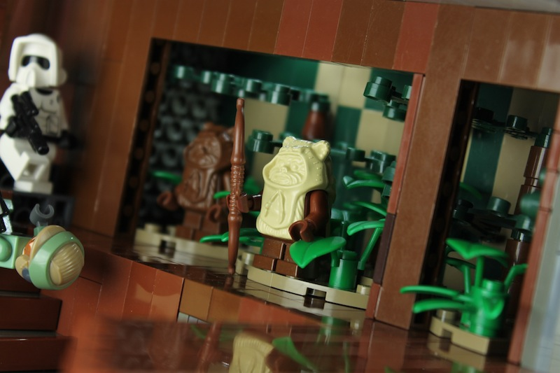 Illustration for article titled This LEGO Star Wars M.C. Escher diorama defines awesome